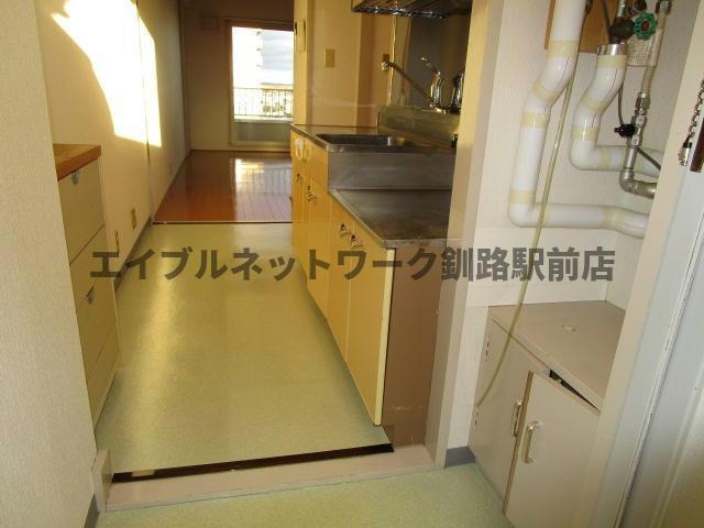 クレインマンションの玄関
