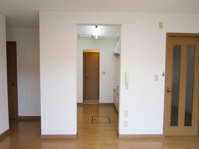 ファミーユの居間・リビング