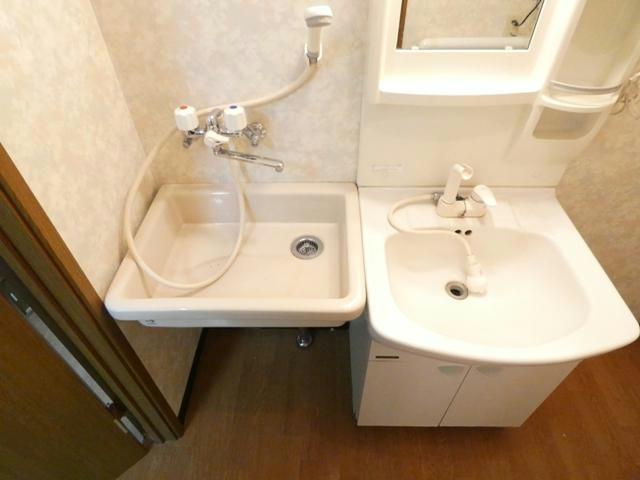 ペットハウス寿の独立洗面台