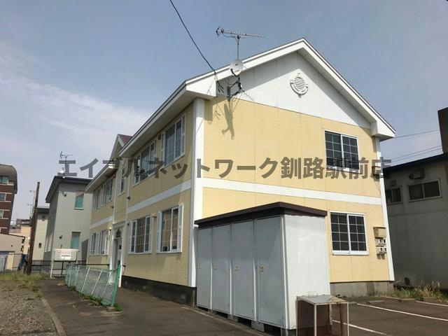 ドマーニ共栄の外観