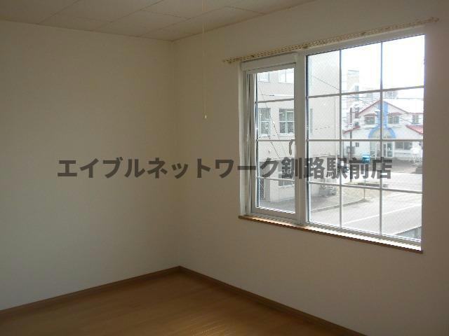 ドマーニ共栄の居間・リビング