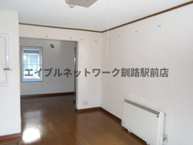 パークサイドＤの居間・リビング