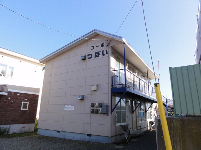 コーポつぼいの外観