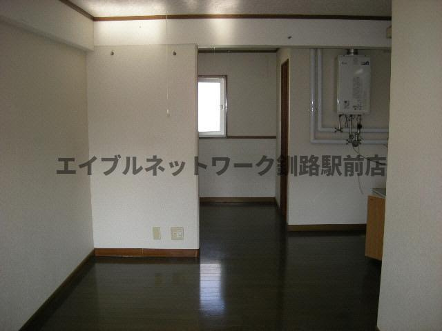 パークサイドＯの居間・リビング