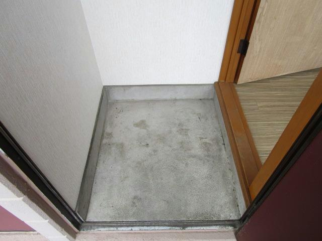 コーポ８８の玄関