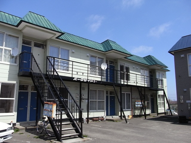 パークサイドＩの外観