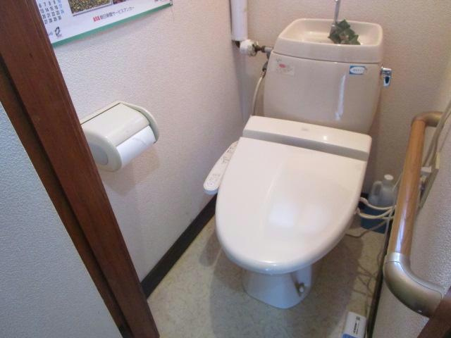 グリーンハイツ（城山）のトイレ