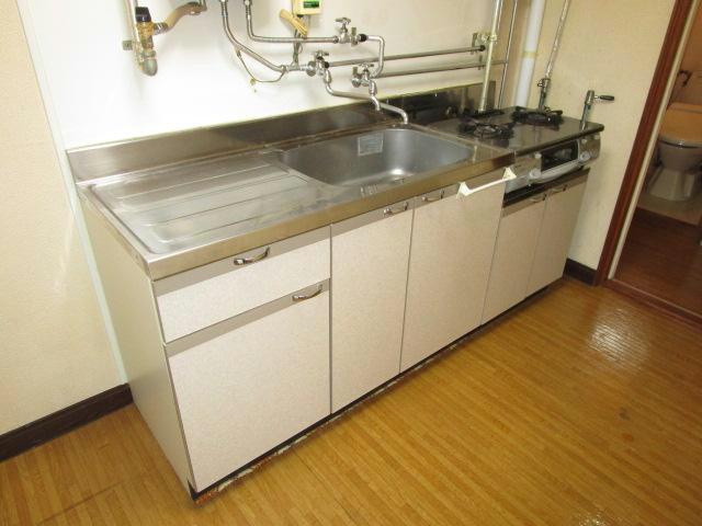 グリーンハイツ（城山）のキッチン