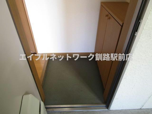 アミスタッド川端の玄関