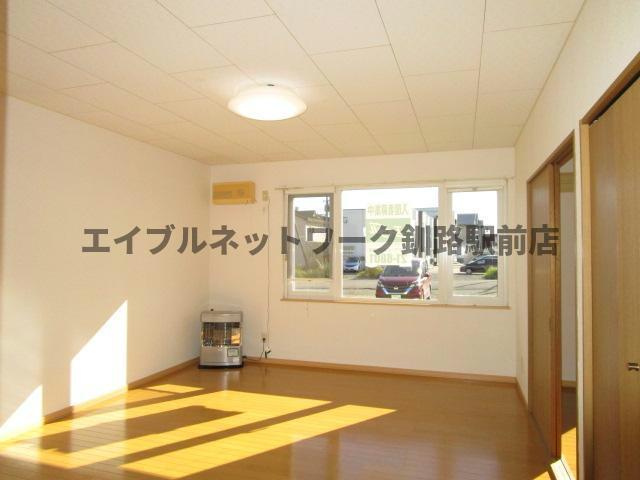 アミスタッド川端の居間・リビング