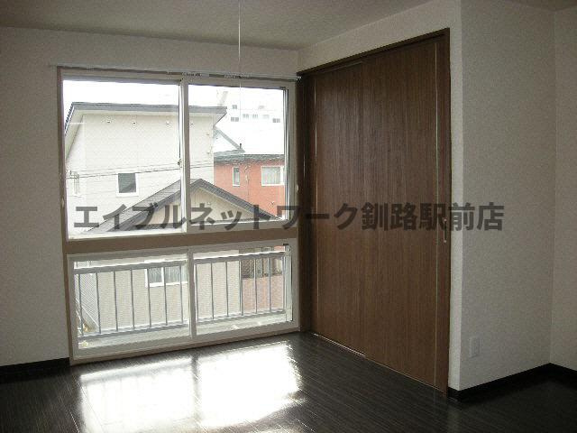 セブンハイツの居間・リビング