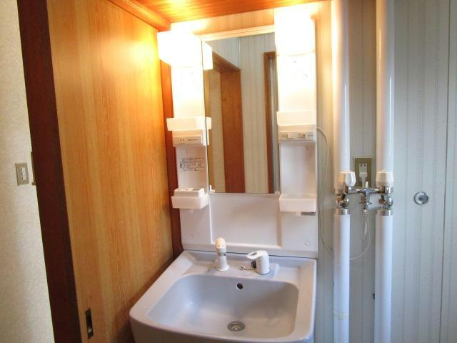 メゾン暁の洗面所