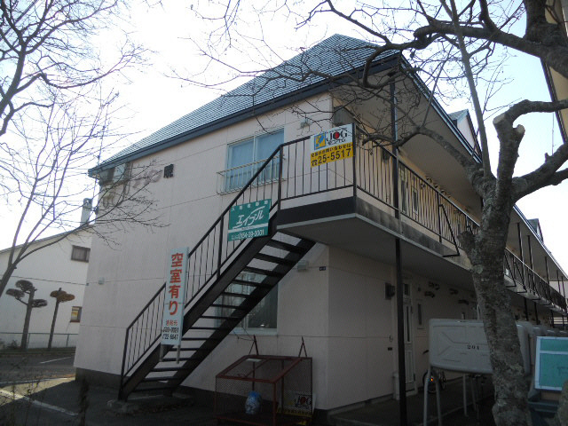 メゾン暁の外観