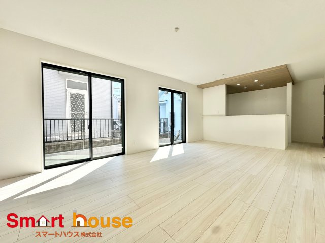 【居間・リビング】 | 相模原市南区磯部　建売変更