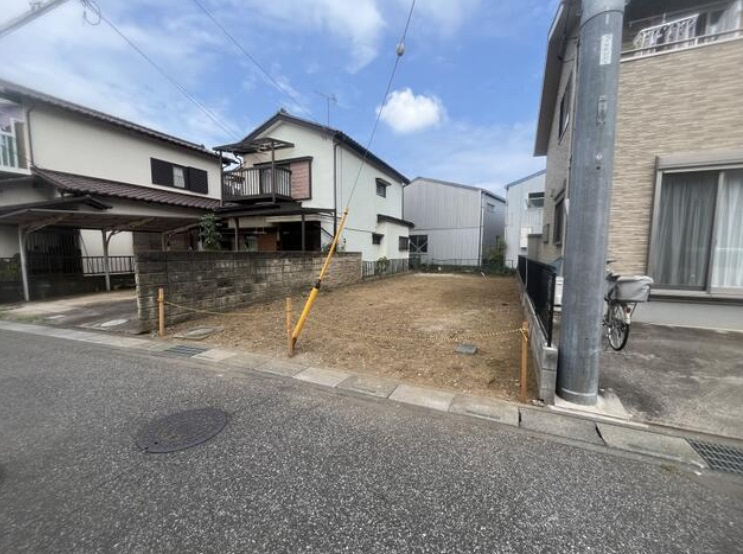 敷地面積30.25坪　売地　川越市大塚新町の前面道路含む現地写真|南東側５ｍ公道、６ｍの接道で、お車の出し入れもラクラクです♪
