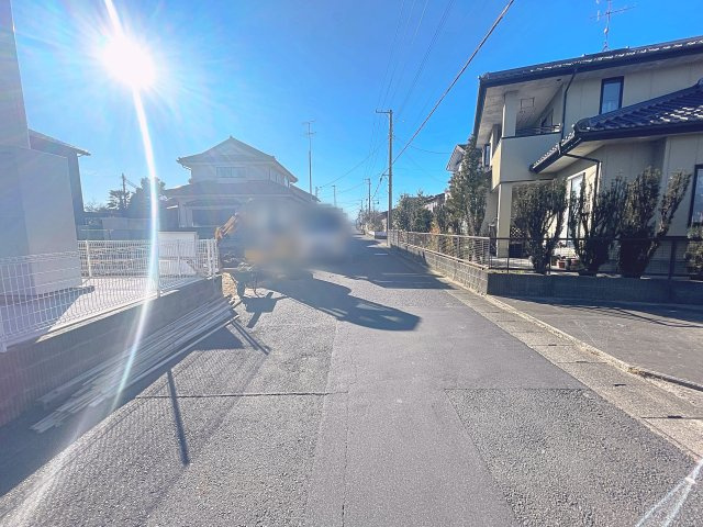 新築戸建・建売　郡山市安積荒井2丁目No.２の前面道路含む現地写真