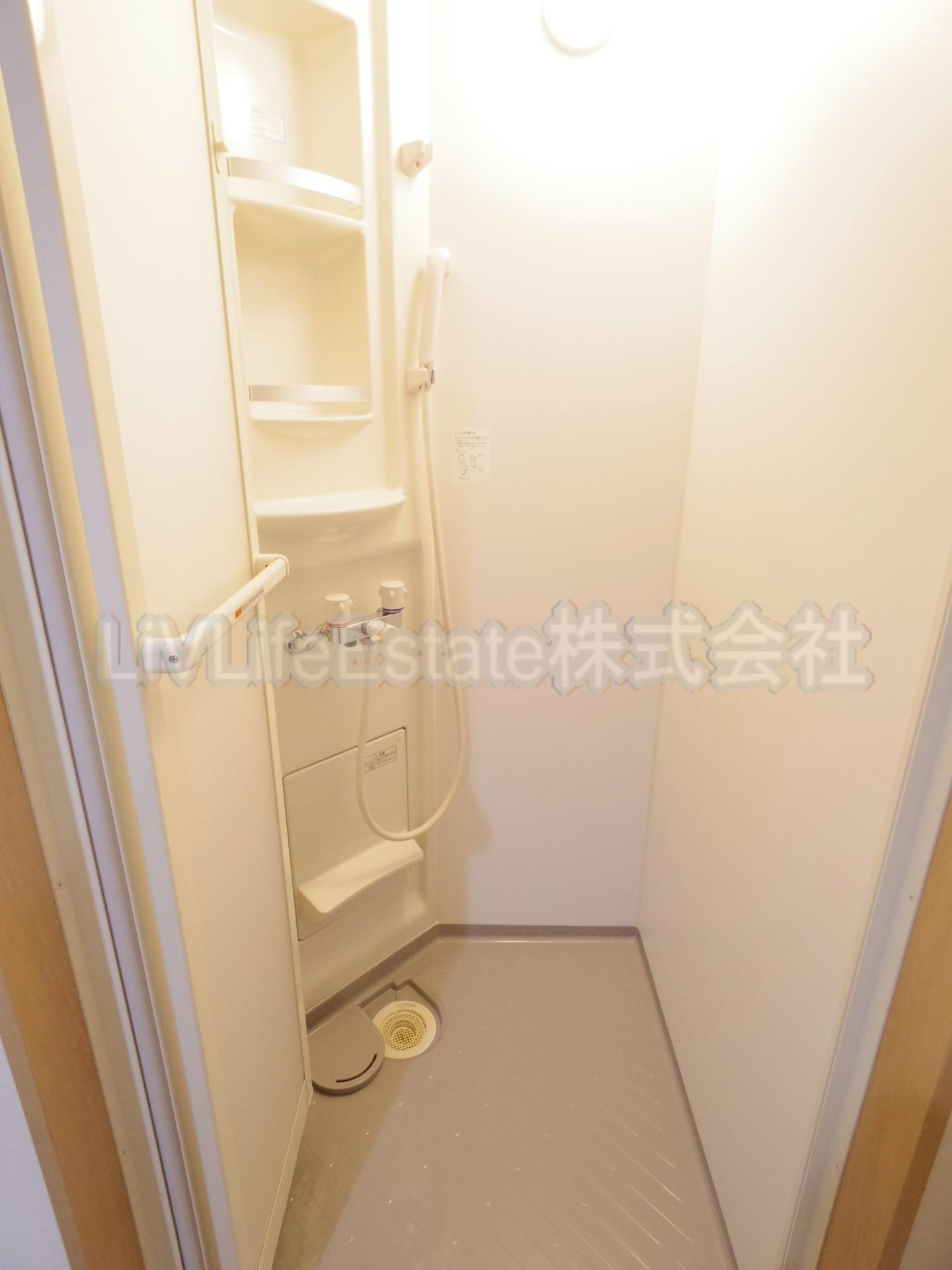 コンフォート柳沢のシャワールーム