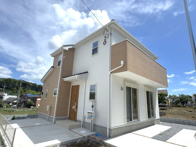 柏市増尾４丁目新築戸建【土小学校：6分】の外観|2号棟外観・完成済み内覧可能です！