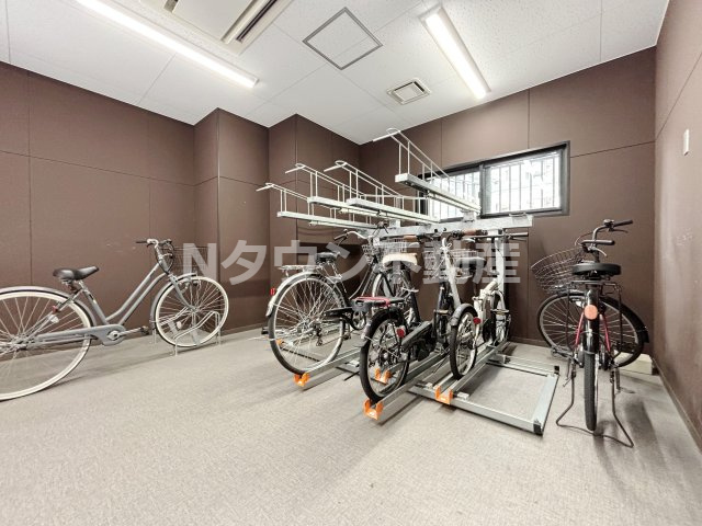 【その他共用部分】 | T’s RESIDENCE NAGOYA | 駐輪場です