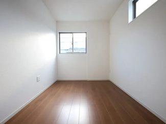 【洋室】 | 野洲市久野部　2号地　新築戸建