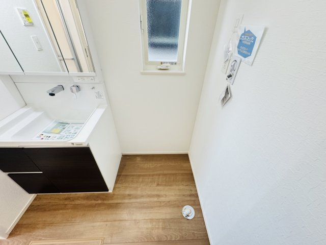 柏市増尾４丁目新築戸建【土小学校：6分】のランドリースペース|洗濯機置き場・乾燥機用ガス栓つき