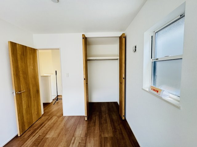 柏市増尾４丁目新築戸建【土小学校：6分】の収納|6帖洋室収納