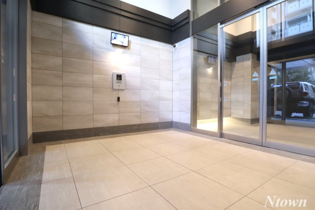 【エントランス】 | エスリード大須プレシア | 毎日通るエントランスはこのようになっています
