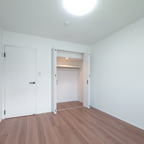 金沢シーサイドタウンさざなみ団地第１住宅１号棟の洋室