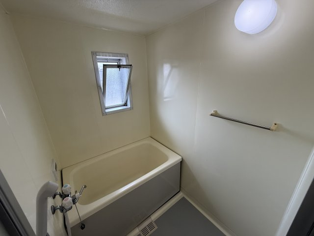 パストラル菅原Ⅱの浴室