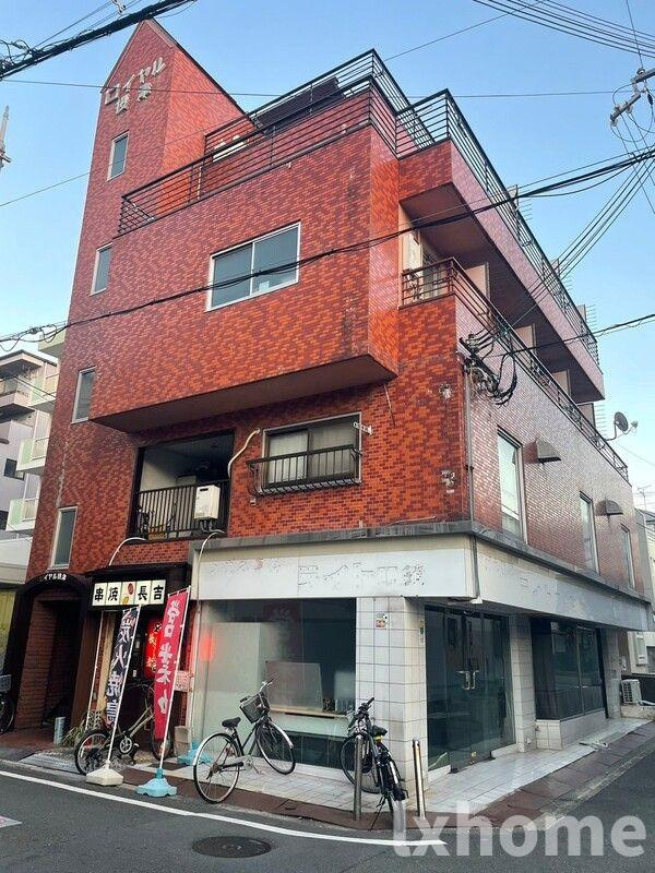 ロイヤル摂津の外観パース|外観パースです