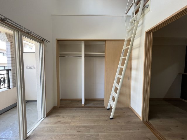 【収納】 | レイランド高宮 | 別号室の写真になります。現況優先。