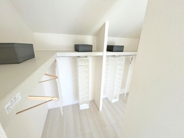 あきる野市牛沼の新築一戸建の収納