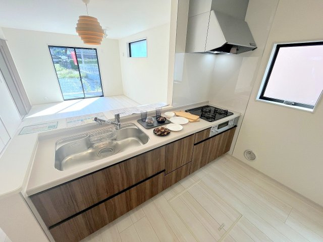 あきる野市牛沼の新築一戸建のキッチン