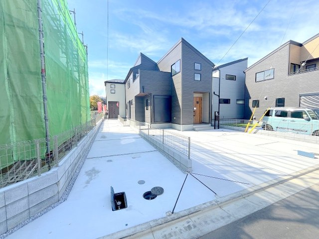 あきる野市牛沼の新築一戸建の駐車場