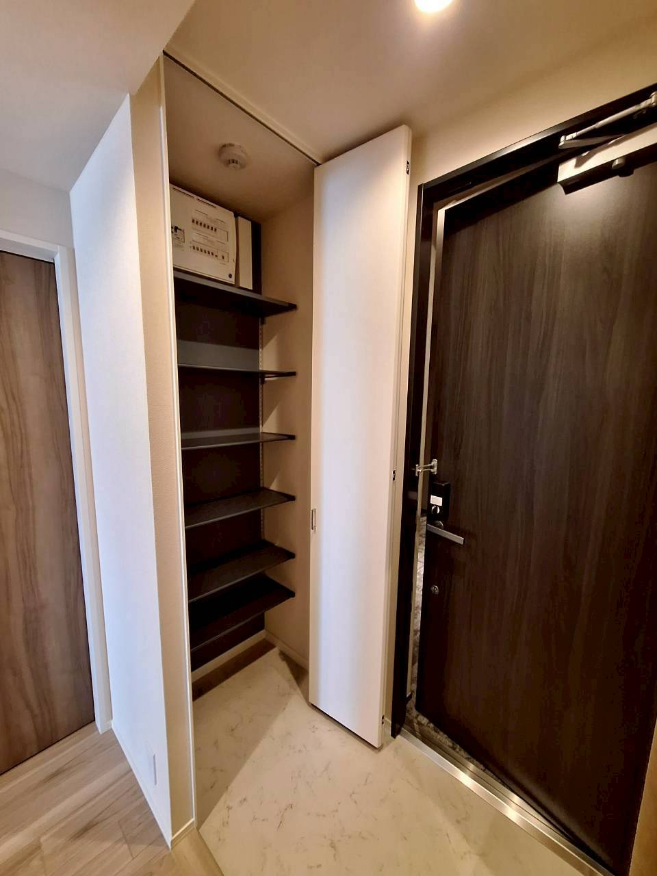 プレミアメゾンの玄関|★シューズクローゼット★