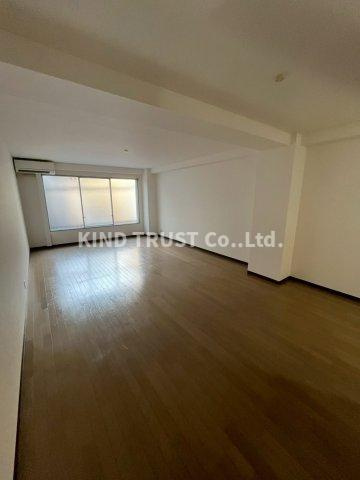 ふじビルディングの居間・リビング|ゆったり過ごせる居間です