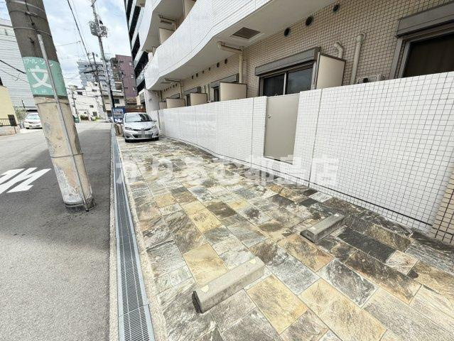 PARK HILLS都島Nobleの駐車場