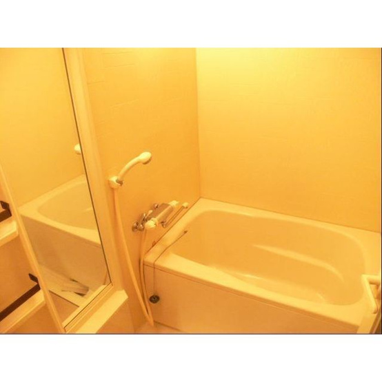 【浴室】 | アーバンハイツ住乃江 | 別号室の写真になります。現況優先。