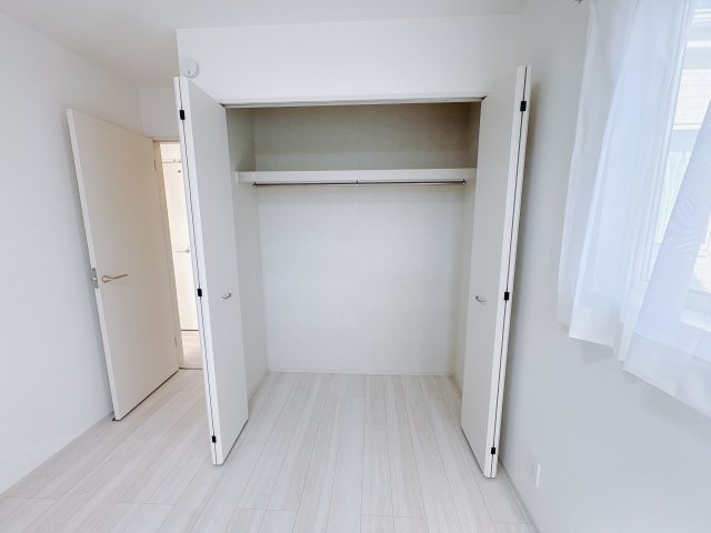 ハートフルタウン 宇都宮市御幸本町の収納|〇クローゼット〇
全居室に収納完備♪お部屋をより広く活用できます。
※2026年1月撮影