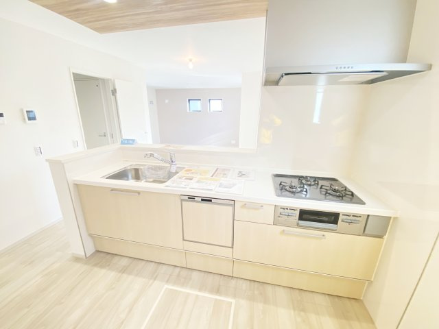 『八王子市新築戸建て』八王子市子安町1-55-2【仲介手数料無料】　２期のキッチン|～仲介手数料無料～仲介手数料無料☆八王子ひなた不動産～八王子市子安町　新築戸建て☆八王子ひなた不動産～八王子市子安町　新築戸建て