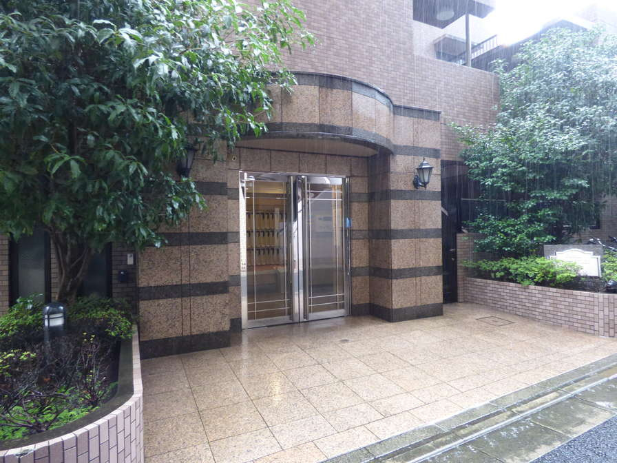 文京区音羽１丁目の賃貸マンションのエントランス|エントランス☆