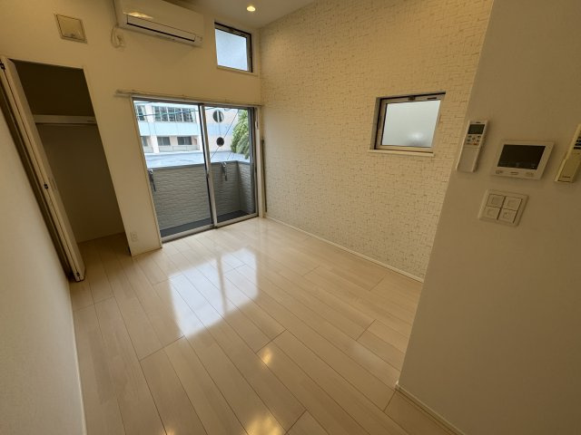 IMPERIAL RESIDENCE 八王寺の居間・リビング