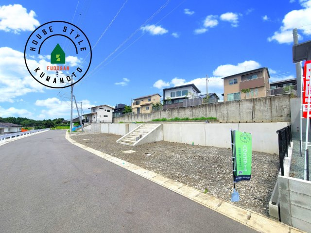 菊池郡大津町大字森第1-3棟（10号棟）　の前面道路含む現地写真|見学の時間などお気軽にお問い合わせ下さい。