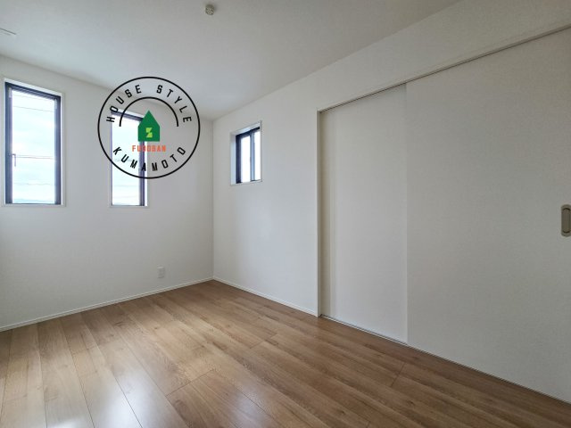 菊池郡大津町大字森第1-3棟（11号棟）　の子供部屋|穏やかな光が差し込む室内には、穏やかな時間が流れます。