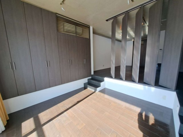 中央区日本橋小伝馬町の賃貸マンション