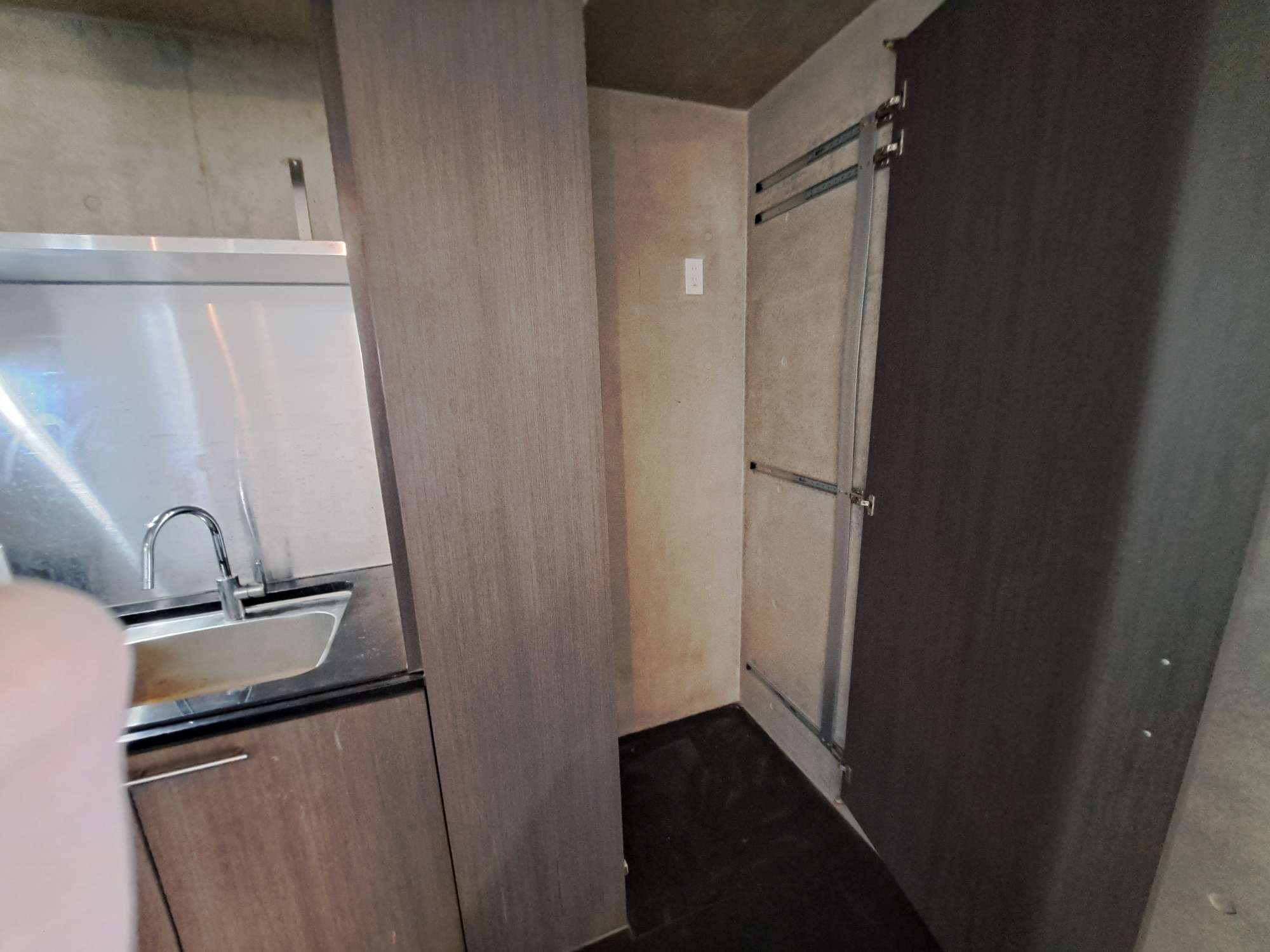 中央区日本橋小伝馬町の賃貸マンション