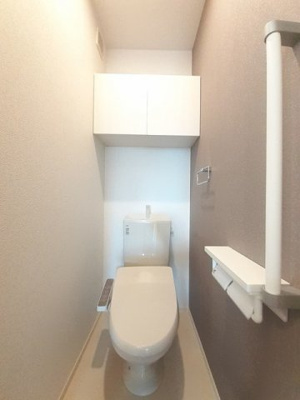 【トイレ】 | メゾン　ド　コルヌイエ　Ⅰ | コンパクトで使いやすいトイレです