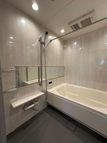 アーデル武蔵浦和ファシーノの浴室