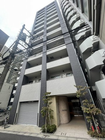 アザレア根津の外観