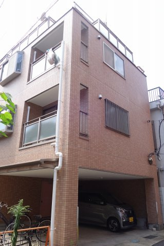 ファミール・コアメゾンの外観